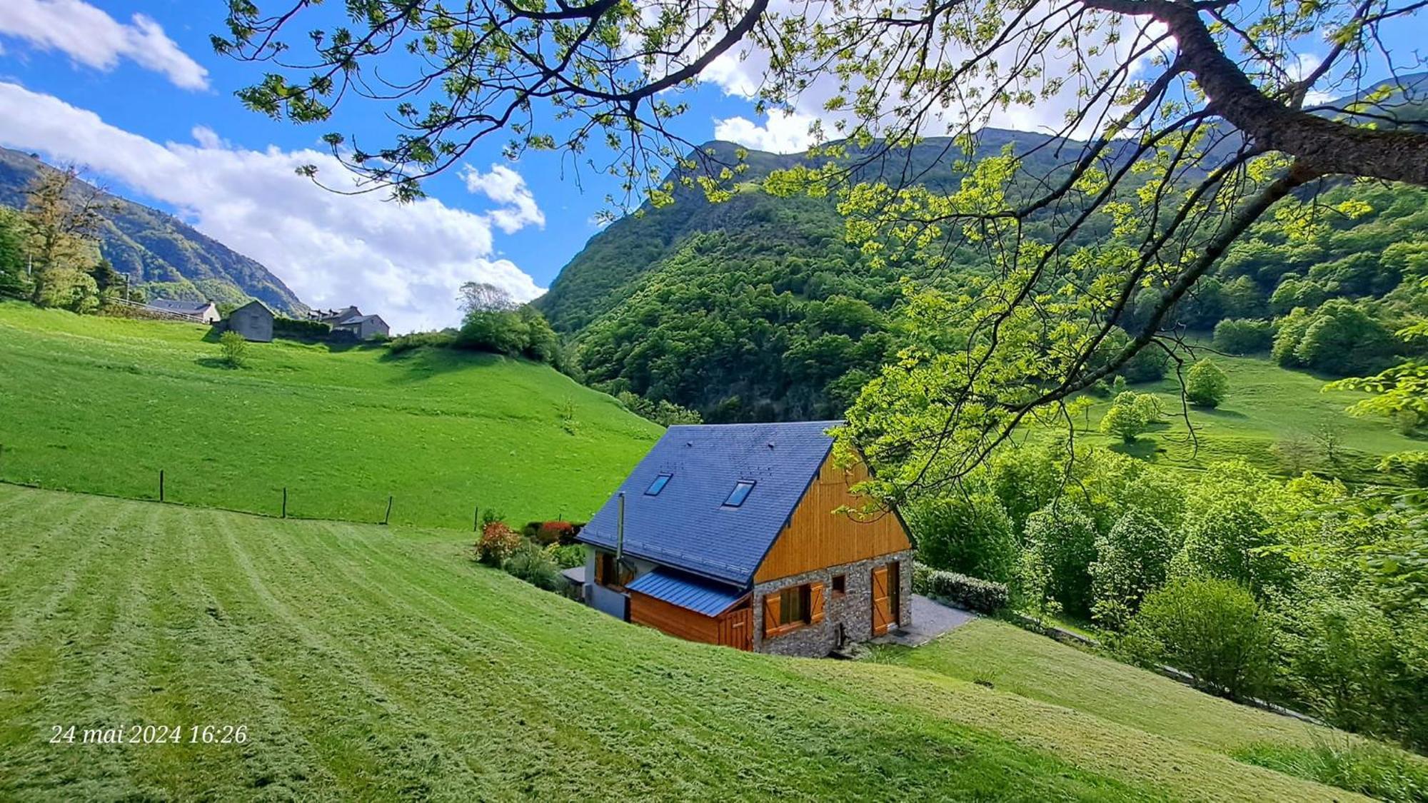 Le Bordarriben Sauna & Spa 4 Etoiles Gèdre Exterior foto